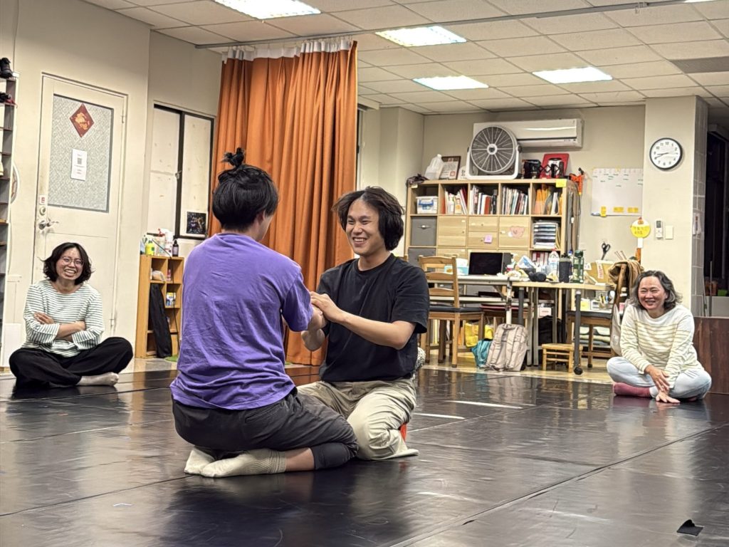 玩鬥playfight 身體對抗覺察遊戲