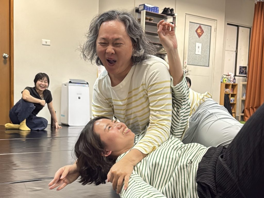 玩鬥playfight 身體對抗覺察遊戲
